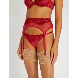 🆕 MYLA Beaty Street Lace And Mesh Suspender In‎ Red